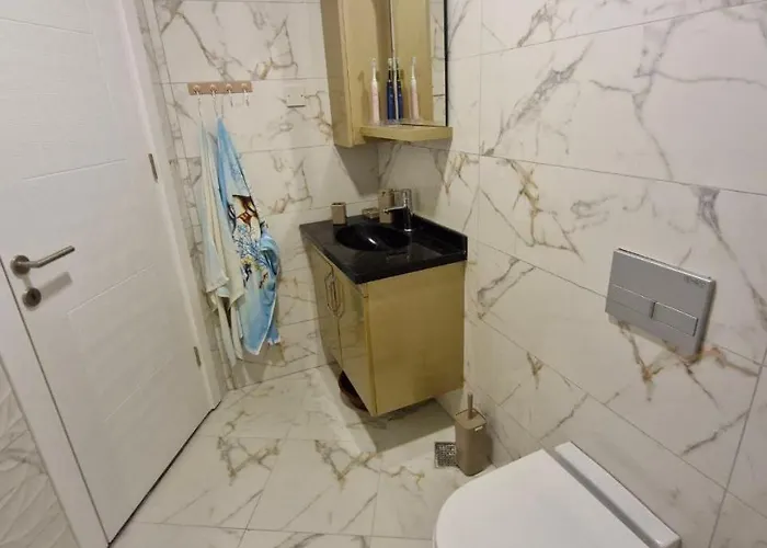 아파트 Sunny Escape Trikomo